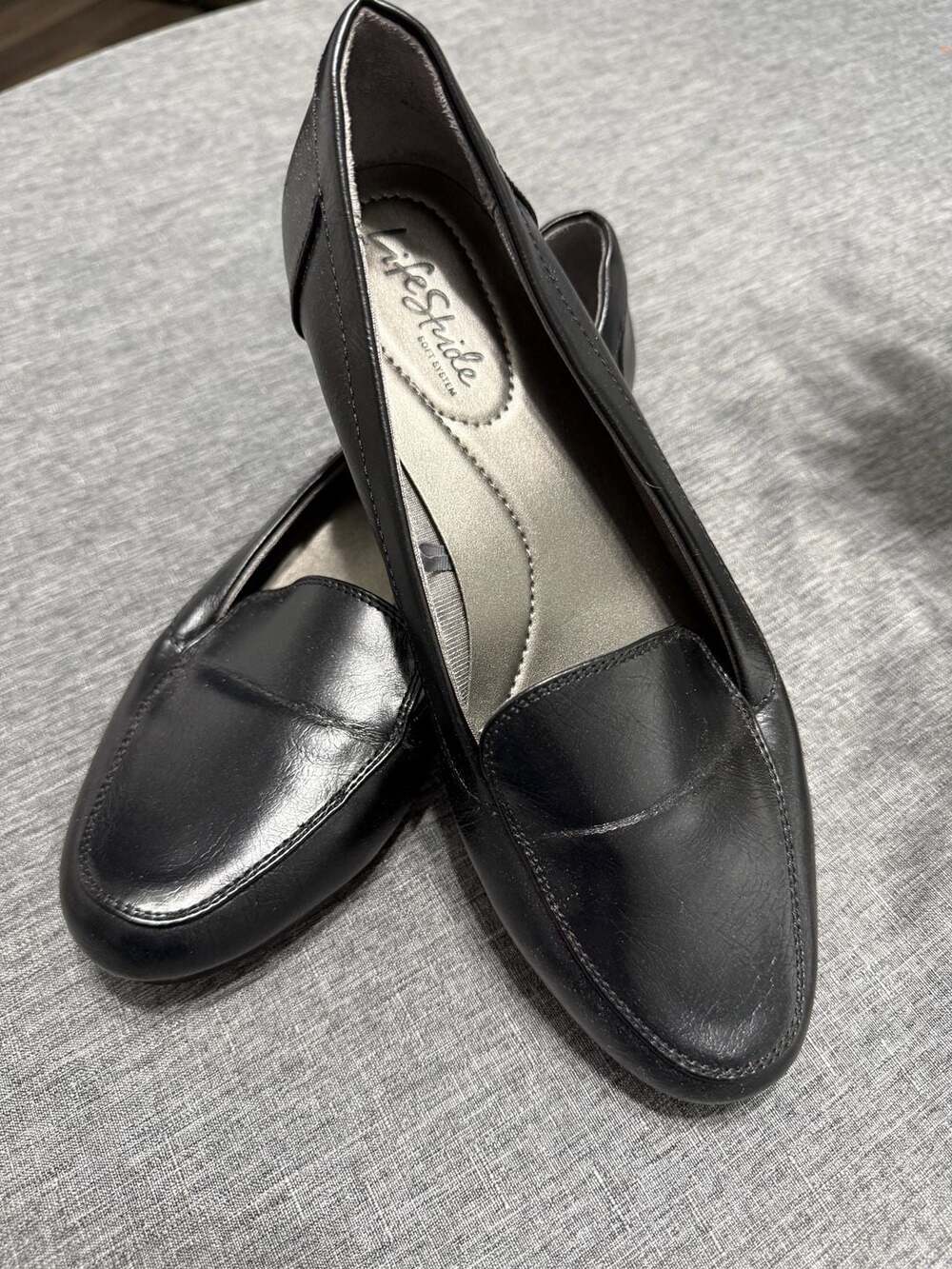 LifeStride Black Darling Comfort Flat Loafers